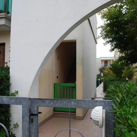 Apartament Relaxing Duplex With Pool Balcony Bibione